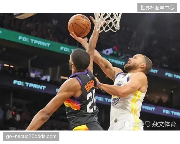 亚特兰大梦想队以联盟第二的防守效率立足，高压迫的防守体系使其成为东部劲旅。